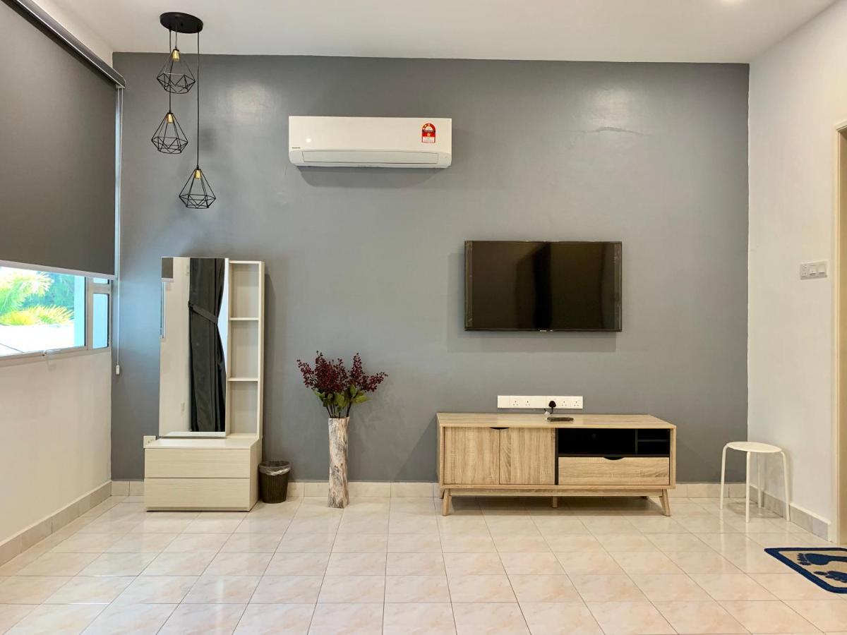 Brand New Cosy Minimalist Home Butterworth Exterior photo